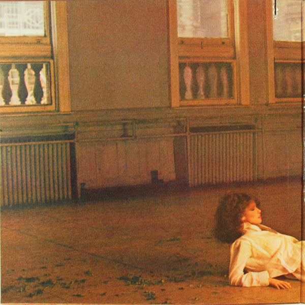 CARLY SIMON Boys In The Trees | Near Mint (NM) Near Mint (NM)